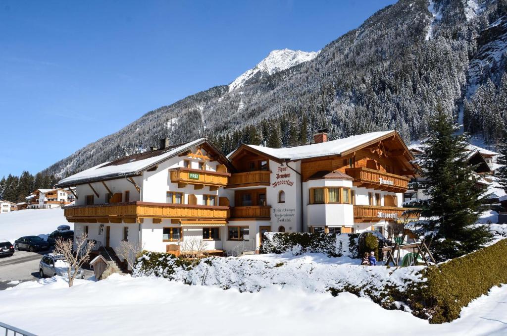 Apart-Pension Wasserfall Neustift im Stubaital Buitenkant foto